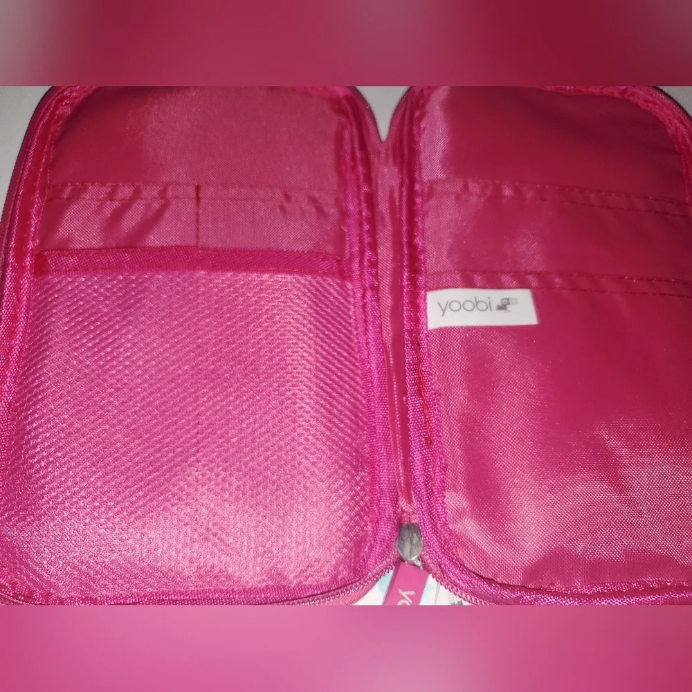 Yoobi Pencil Case Pink Lip Print